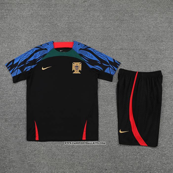 Tracksuit
 Portugal Short Sleeve
 22/23 Black
 - Shorts
